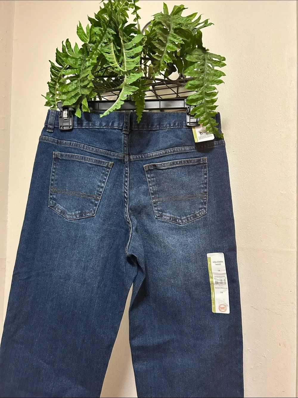 Wonder Nation Boy's Relaxed Fit Straight Leg Medium Blue Washed Jeans.